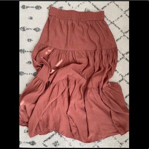 H&M mauve/rust tiered skirt